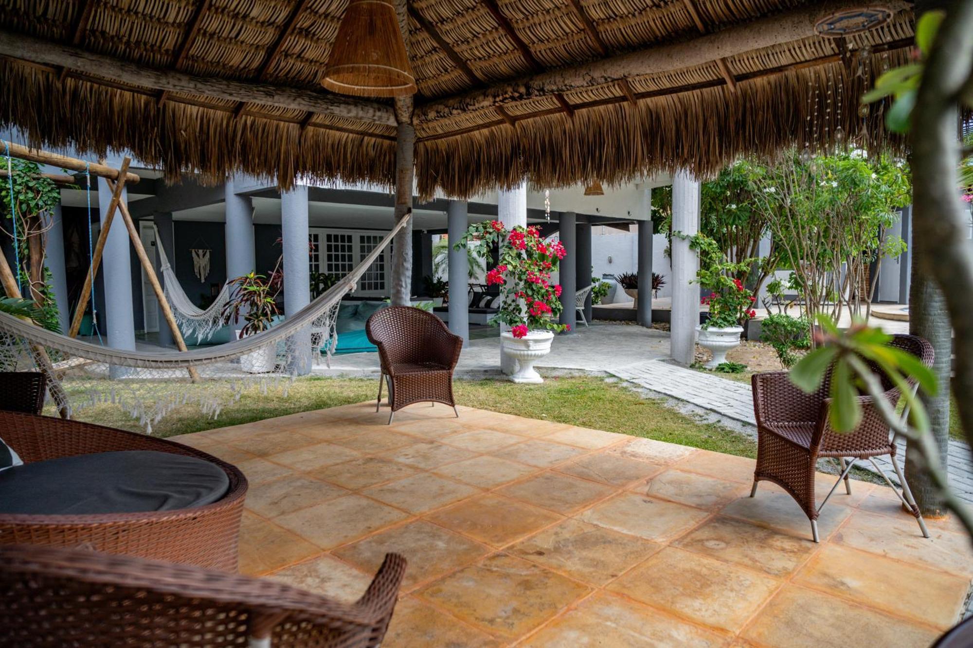 Pousada Coconut Cumbuco Hotell Eksteriør bilde